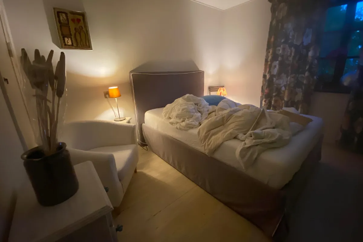 Doppelbett im Erdgeschoss